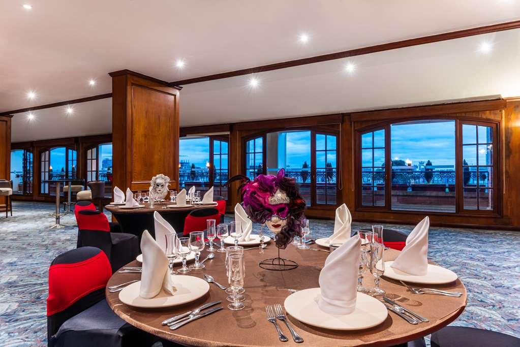 Hotel Dann Carlton Bogota Interior photo The 360° Restaurant