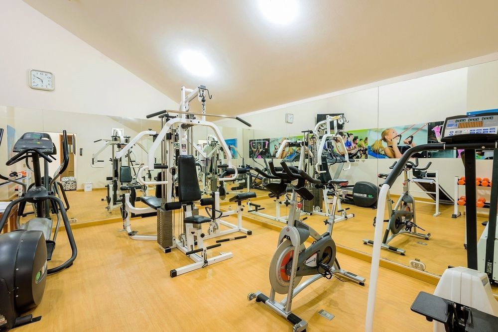 Hotel Dann Carlton Bogota Exterior photo A gym in a hotel